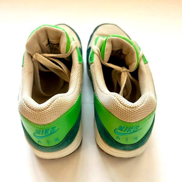 NIKE Air Max 1 OG Essential "Atomic Green"  in Mens size 10 - Picture 2 of 6